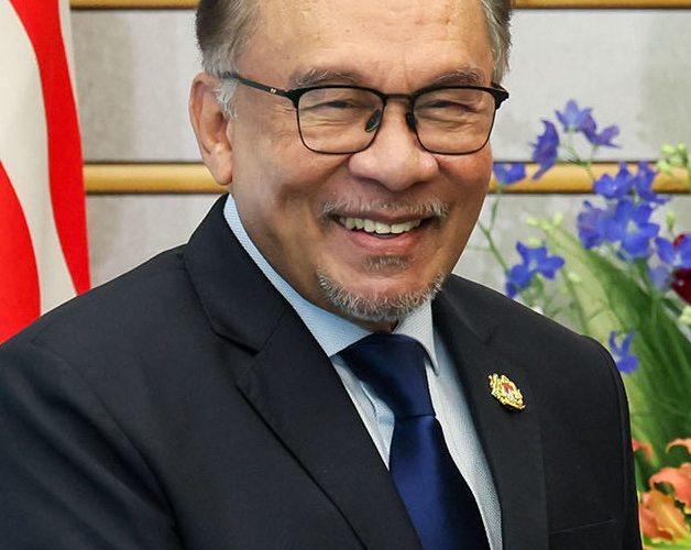 Felda, civil servants, procurement funds, US tariffs, landmark reforms, mastering bahasa melayu, africa pivot, anwar, judicial Interference, Ratings, madani government