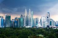 malaysian businesses, Malaysia Needs A New Vision To Navigate The Economic Storm Ahead women, Malaysia’s CPI Growth Moderates, Signalling Stable Inflation Trend Leading Indicators, leading index, Growth Outlook, ai economy, 13th malaysia plan, foreigners, market, market sentiment, malaysian economy, high rise buildings of kuala lumpur